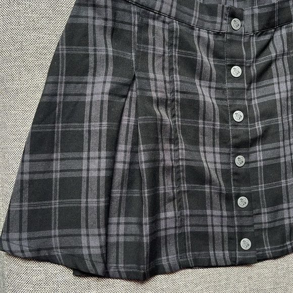 Harry Potter Plaid Skirt with snap button closures, Size: XL - Picture 5 of 17